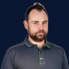 Denis Koneski, Servis, razvoj in tehnologija